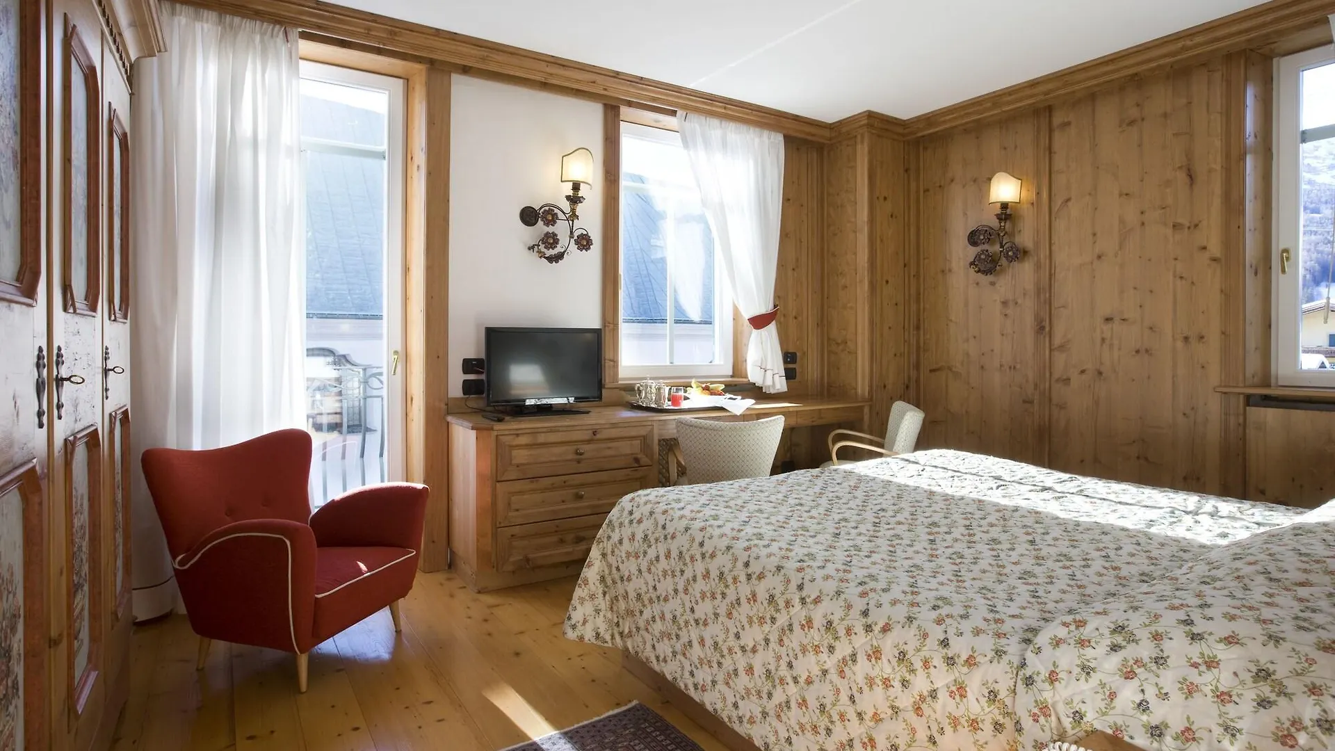 Hotel Cortina Cortina d'Ampezzo 4*,  Italy